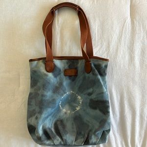 Lucky Brand tye dye tote bag